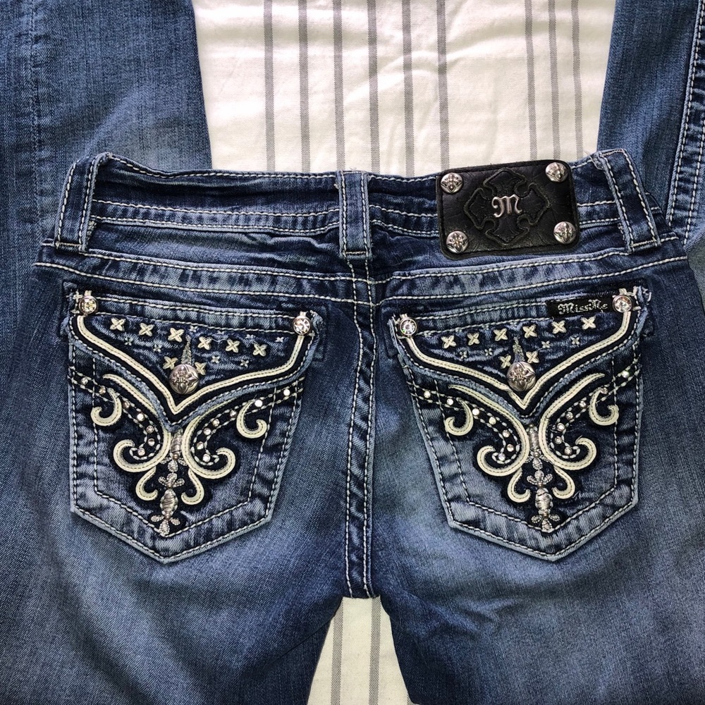 Miss Me Straight Jeans